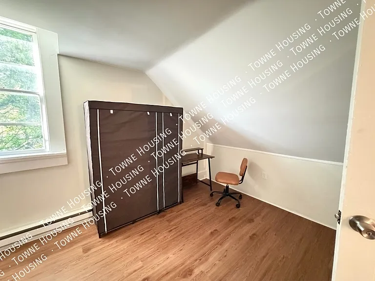 99 Custer St #1 — Photo 22