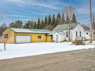 2070 Van Vleet Rd, Swartz Creek, MI 48473