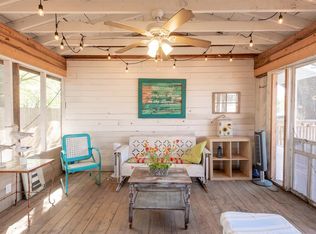 1100 Warden St, Benbrook, TX 76126