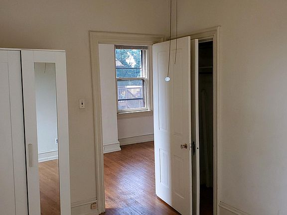5th image of 32 Owen Ave APT 4