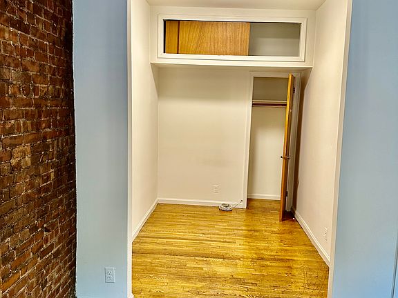 4th image of 44 Columbia Pl APT 2B