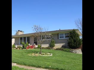 9011 Wanlou Dr, Louisville, KY 40272