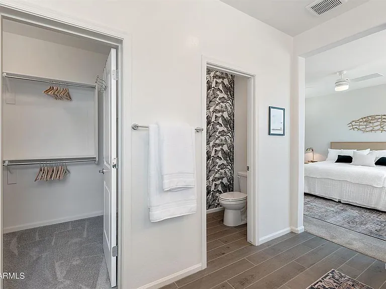 15704 W Polk St — Photo 13
