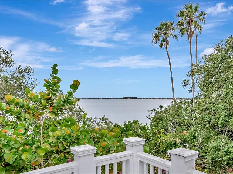 6220 Bayshore Blvd — Photo 31