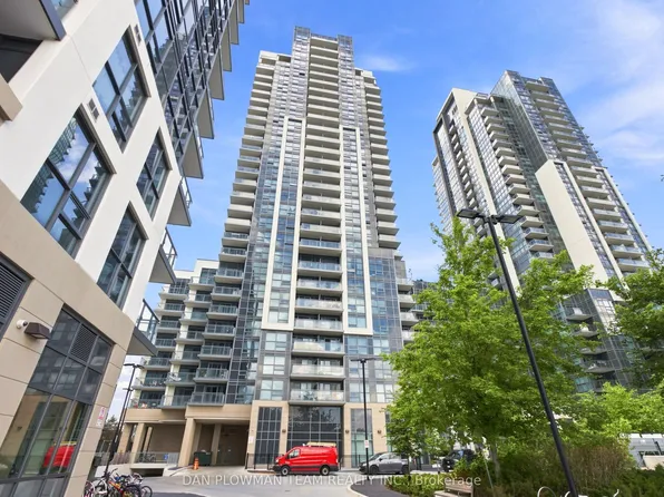 20 Meadowglen Pl #227, Toronto, ON M1G 0A9