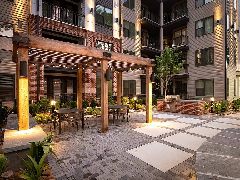 915 Glenwood Apartments on the Beltline — Photo 51
