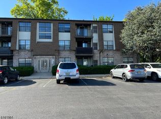 668 N Broad St, Elizabeth, NJ 07208