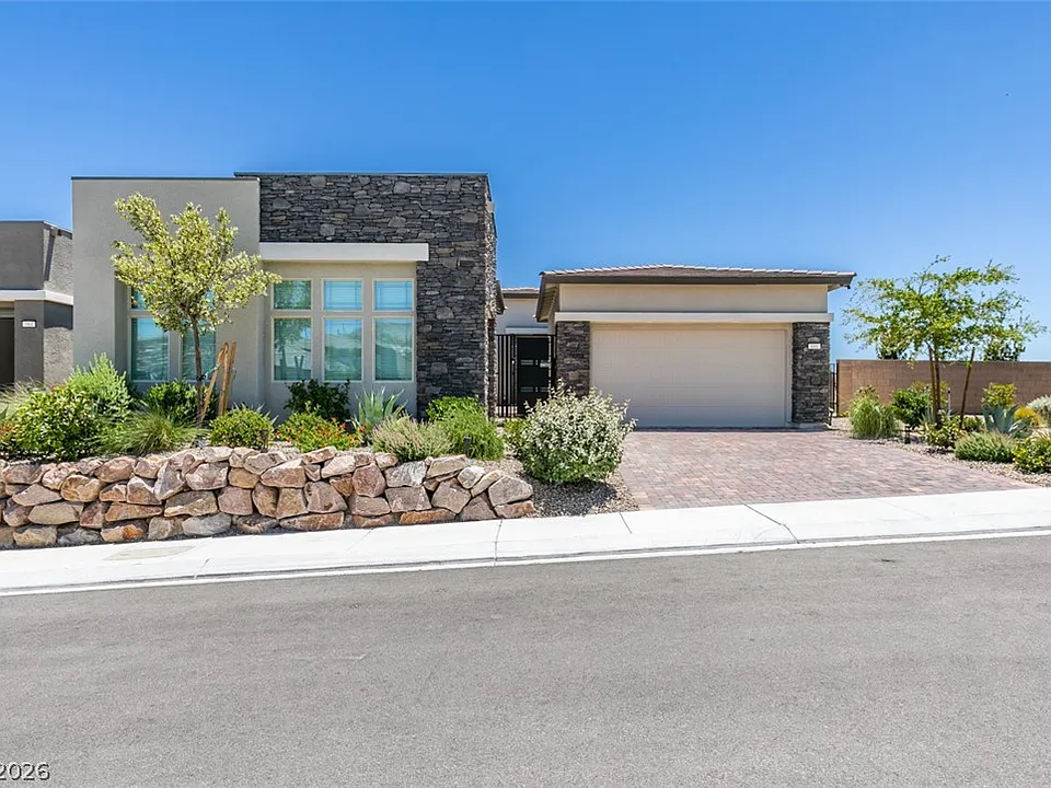 988 Edinburgh Fields Ct
