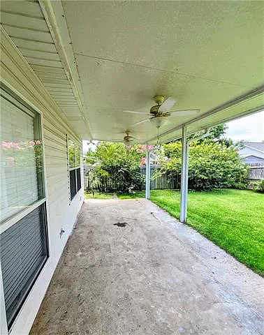1104 Zachary Dr — Photo 18