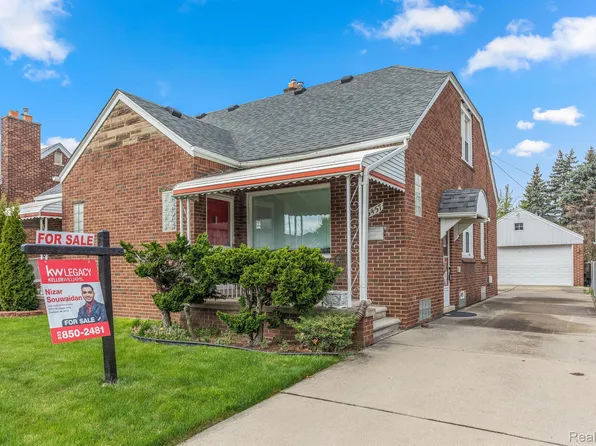 5457 Chase Rd, Dearborn, MI 48126