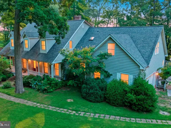 8821 Dorothy Ln, Denton, MD 21629