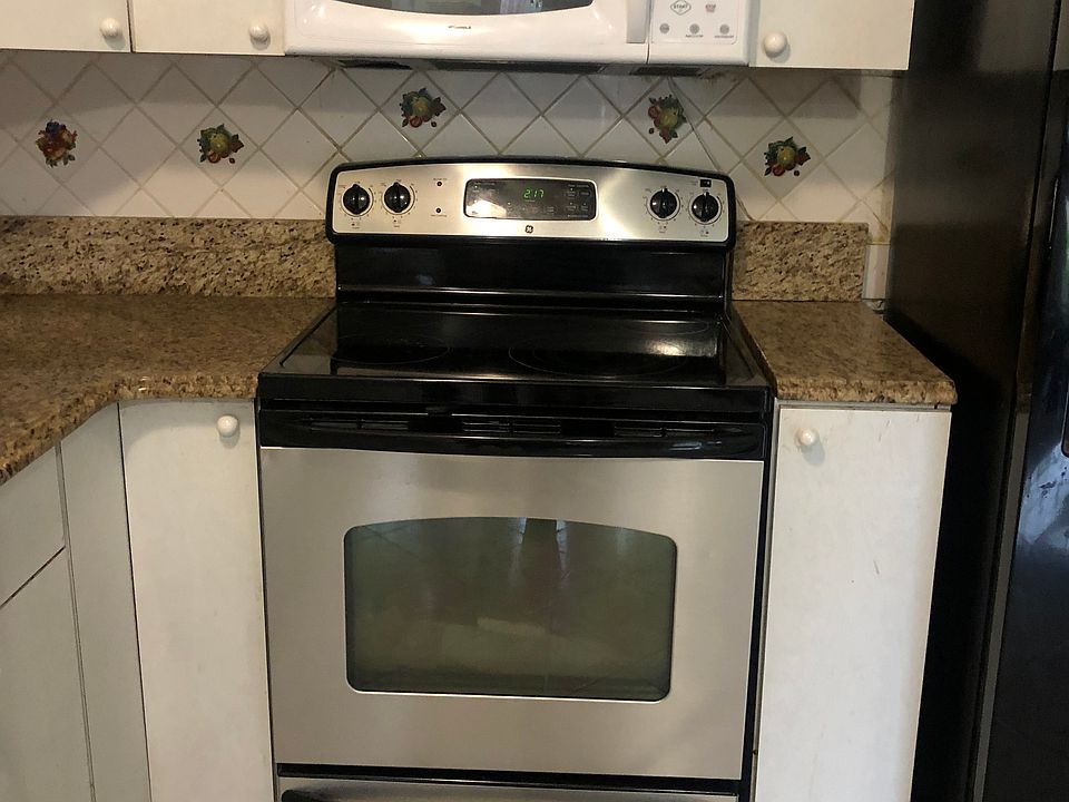 32954 Norwood Dr, Warren, MI 48092 Zillow