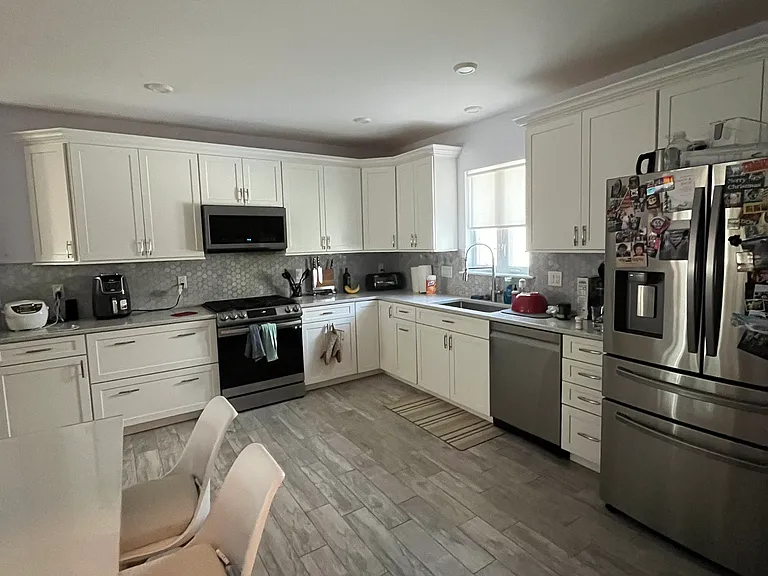33 Springfield St #1 — Photo 1