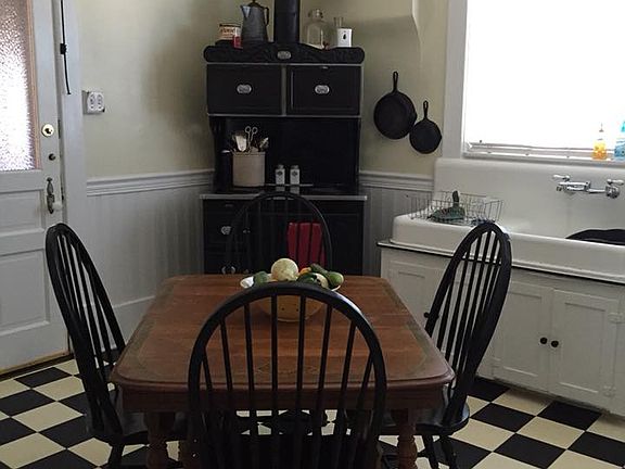 Many Original Fixtures