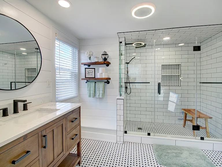 1704 Surf Ave — Photo 14