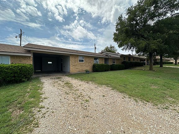 2nd image of 204 Karem Cir