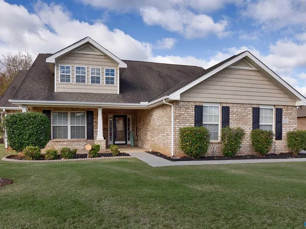 101 High Green Dr, Madison, AL 35757