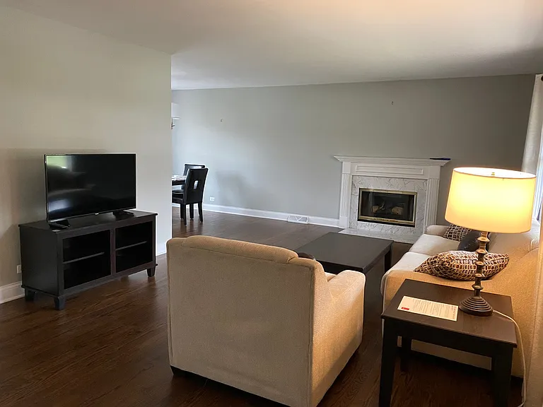 340 Sycamore Dr — Photo 5