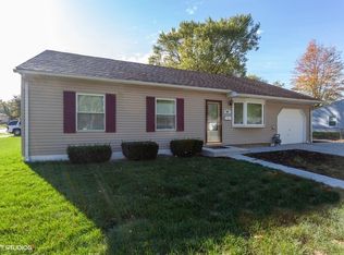 301 Belmont Dr, Romeoville, IL 60446