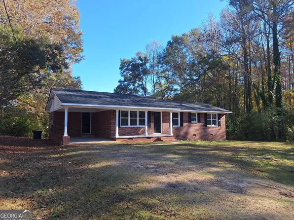 105 Birch St, Valley, AL 36854