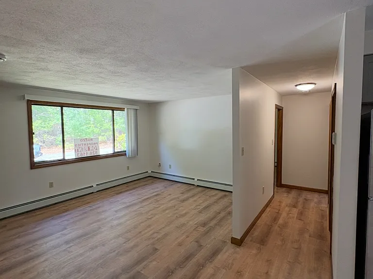 1231 Hill Farm Rd — Photo 4