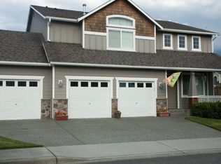 454 Rosario Pl NE, Renton, WA 98059