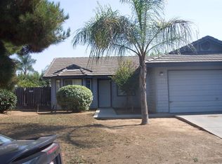 1093 E Santa Rosa St, Reedley, CA 93654