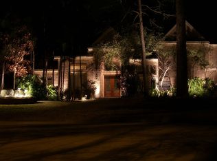 19 Pine Lodge Pl, Spring, TX 77382