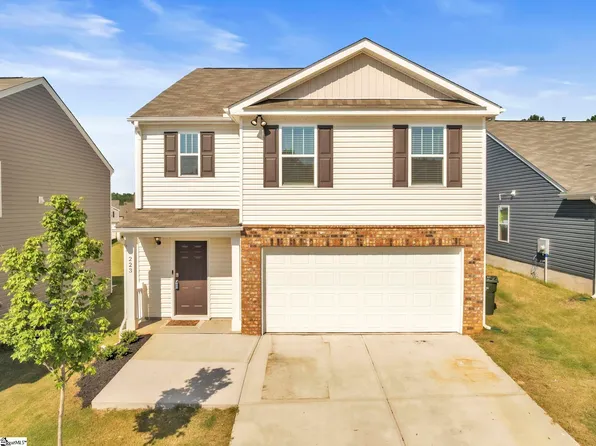 223 Elderberry Ln, Easley, SC 29640