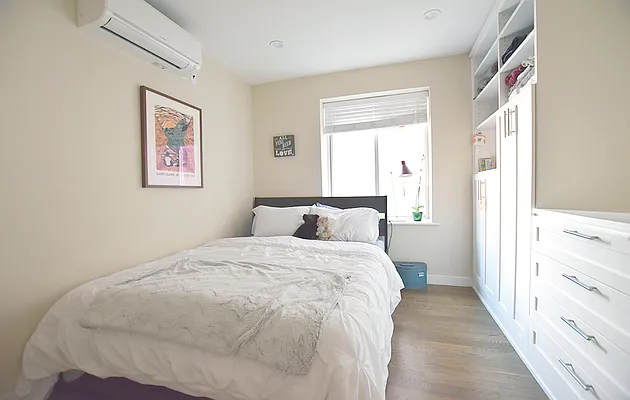 Rented by REAL New York | media 9