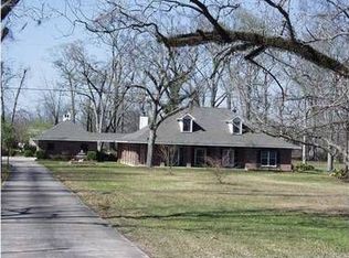 23267 Treakle Ln, Zachary, LA 70791