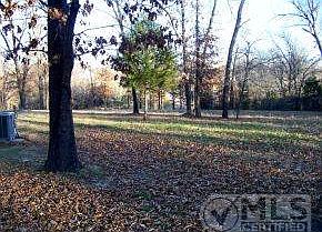 3.3 acrea, country living