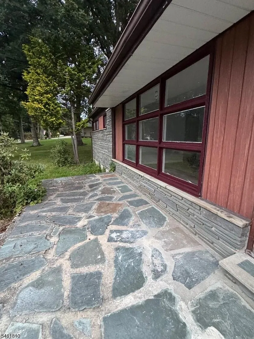 2 bed, 1120 sqft, $2,600 — Photo 3