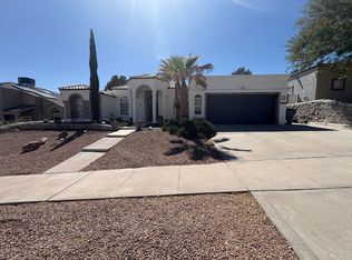 1009 Sun Ridge Dr, El Paso, TX 79912