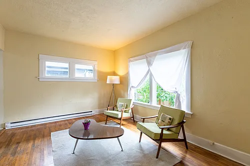 2544 15th Ave W Photo 1