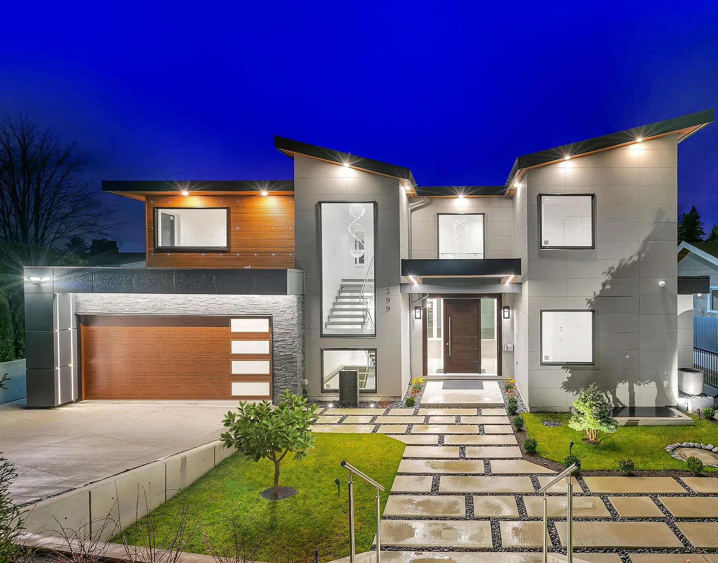 4399 Highland Blvd photo 1