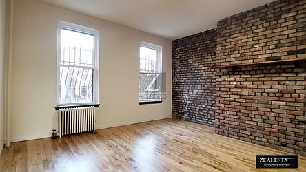 Rented by ZealEstate Group Inc