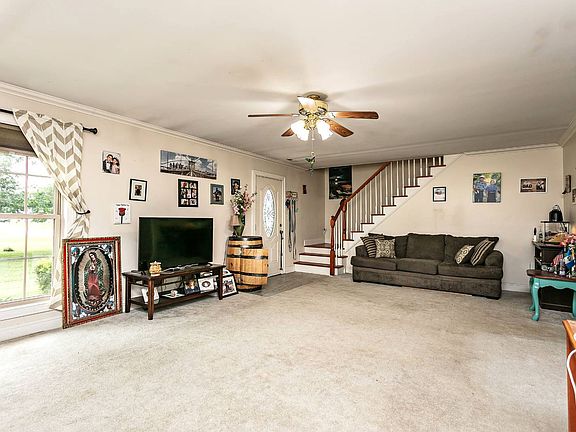 4th image of 141 Heartland Dr