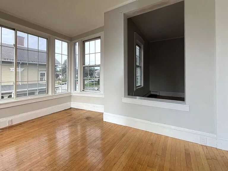 105 Nesmith St #3 — Photo 1