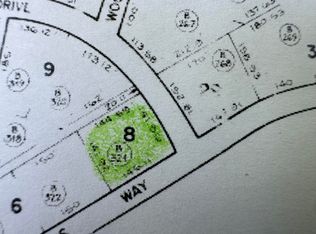 8 Sportsman Moose Dr, Limerick, ME 04048