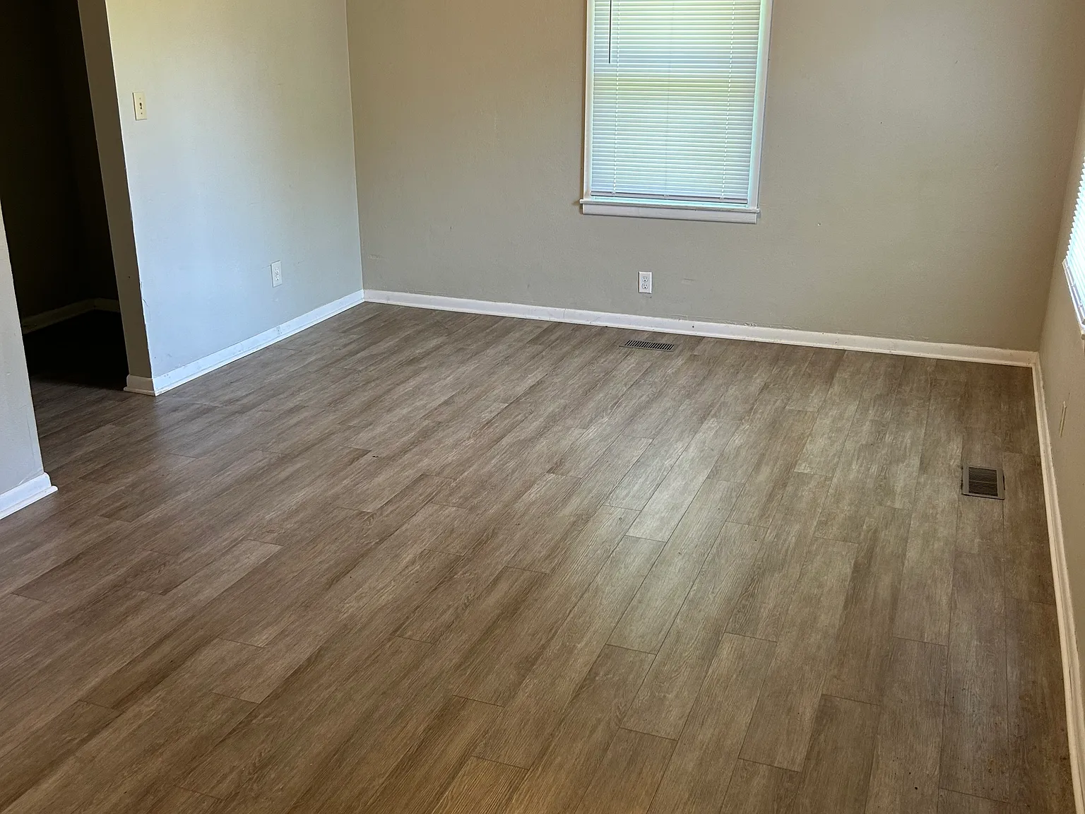 1 bed, 500 sqft, $600 — Photo 3