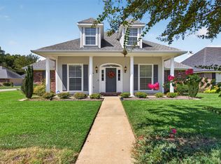 10540 Plum Creek Dr, Shreveport, LA 71106
