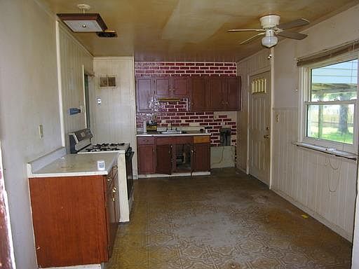 5th image of 3253 Ainsworth Ct