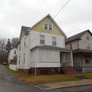 707 Monroe St, New Castle, PA, 16101