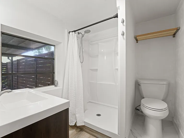3355 SW 22nd St #1 — Photo 13