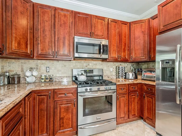 529 Montauk Hwy — Photo 13
