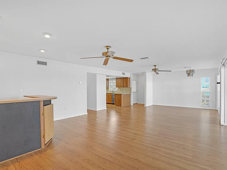 7845 Boca Ciega Dr #A — Photo 16