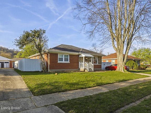 2nd image of 1622 Linda Way
