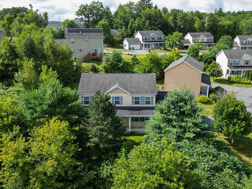 12 Cherry Cir