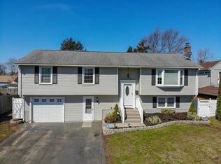 9 Margaret St, Enfield, CT 06082